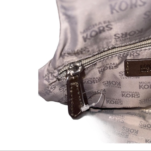 Michael Kors Vivianne Quilted Leather Crossbody Shoulder Bag Chain Strap - Picture 5 of 6